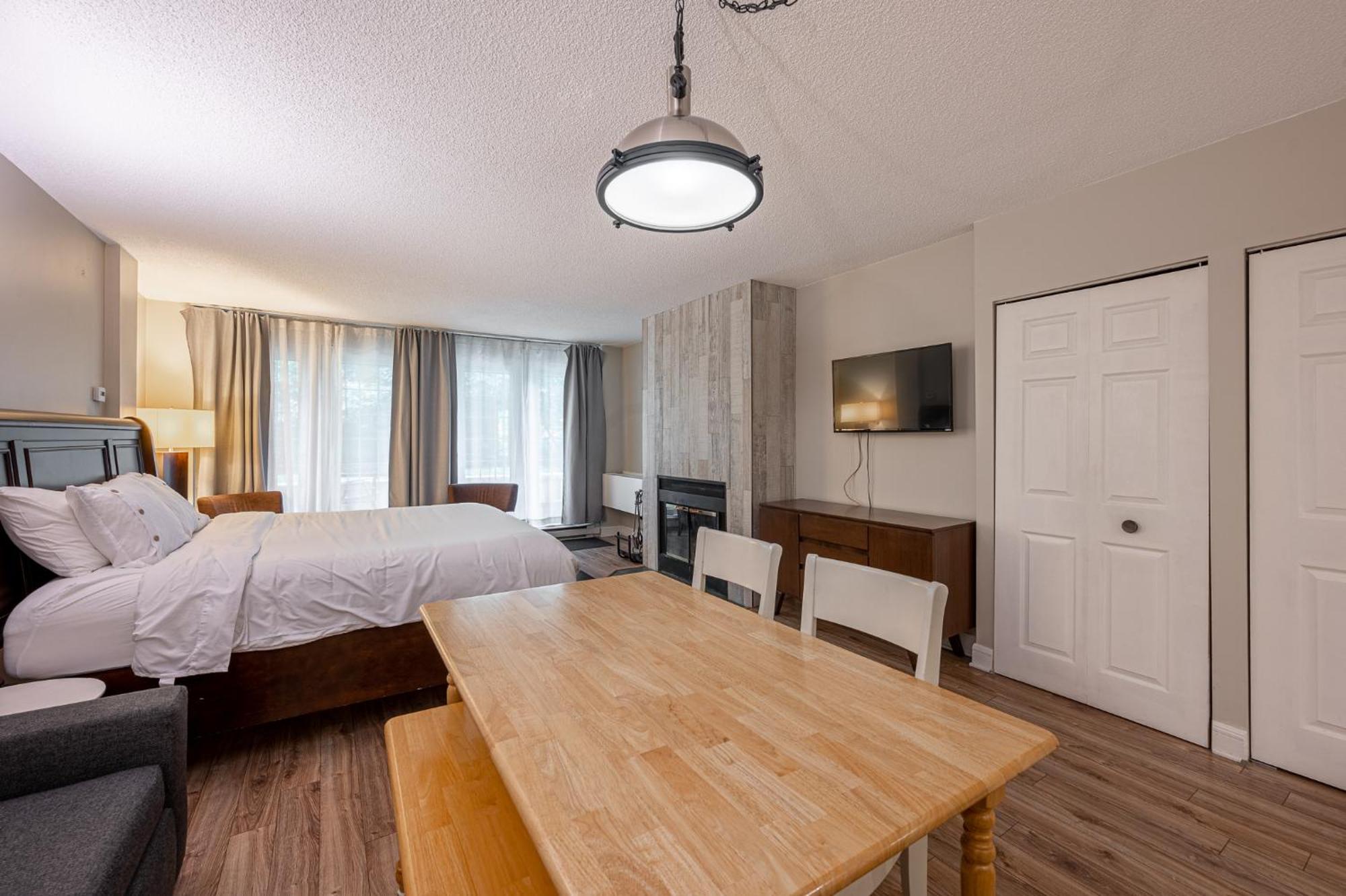 Ferienwohnung Le Bordeau A Saint-Sauveur-des-Monts Exterior foto